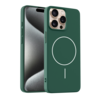 Coverzs Coverzs iPhone 14 Pro coque MagSafe en silicone 'Slim' (vert)