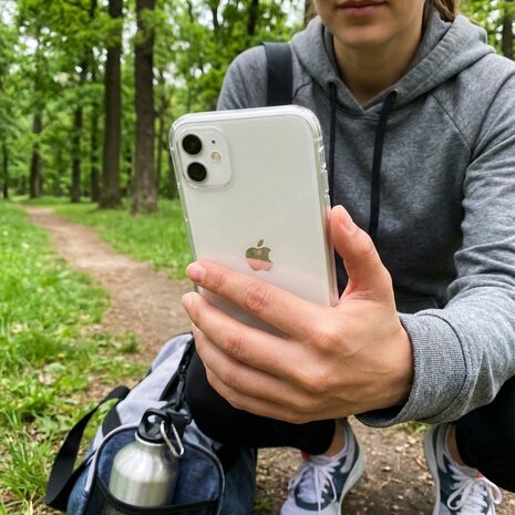 Coverzs Coverzs Coque silicone TPU pour iPhone 12 Mini (transparente)