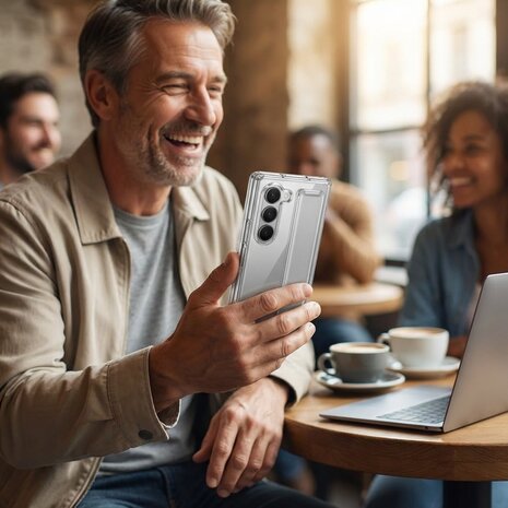 ShieldCase ShieldCase Coque silicone avec poignée Samsung Galaxy Z Fold 6 (transparent)