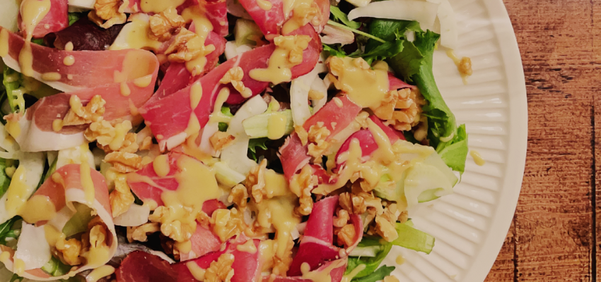 Frisse salade met Schwarzwalder Schinken, appel en venkel: recept en wijnadvies