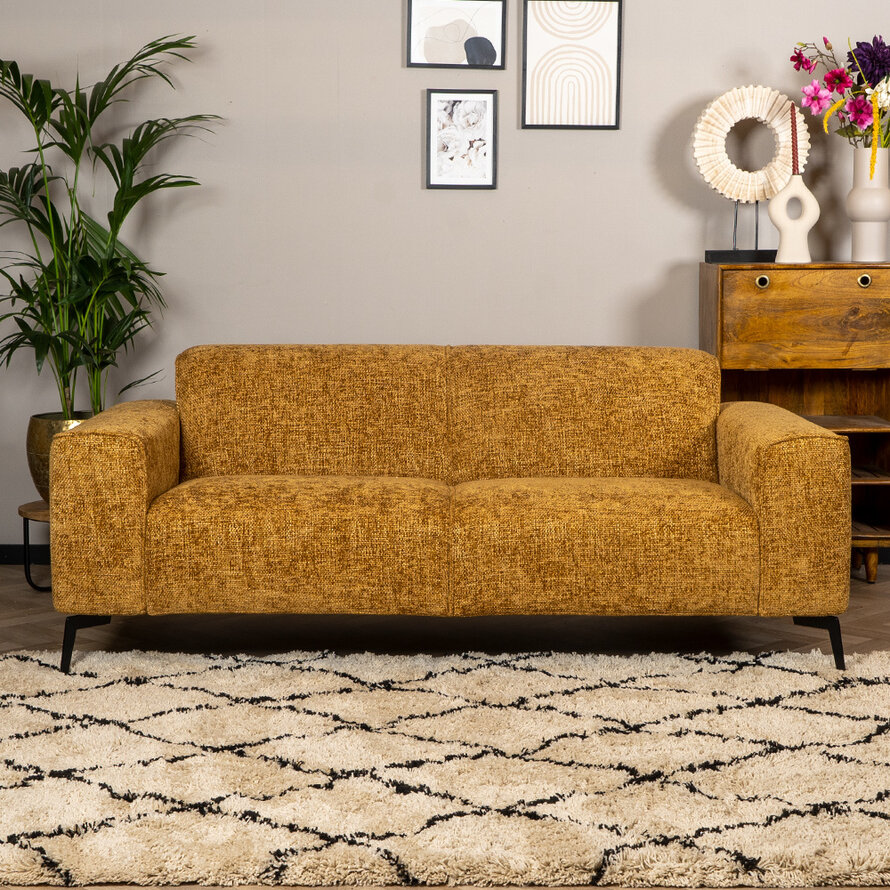 Sofa Vegas 2,5-Sitzer Chenille ockergelb/cognac