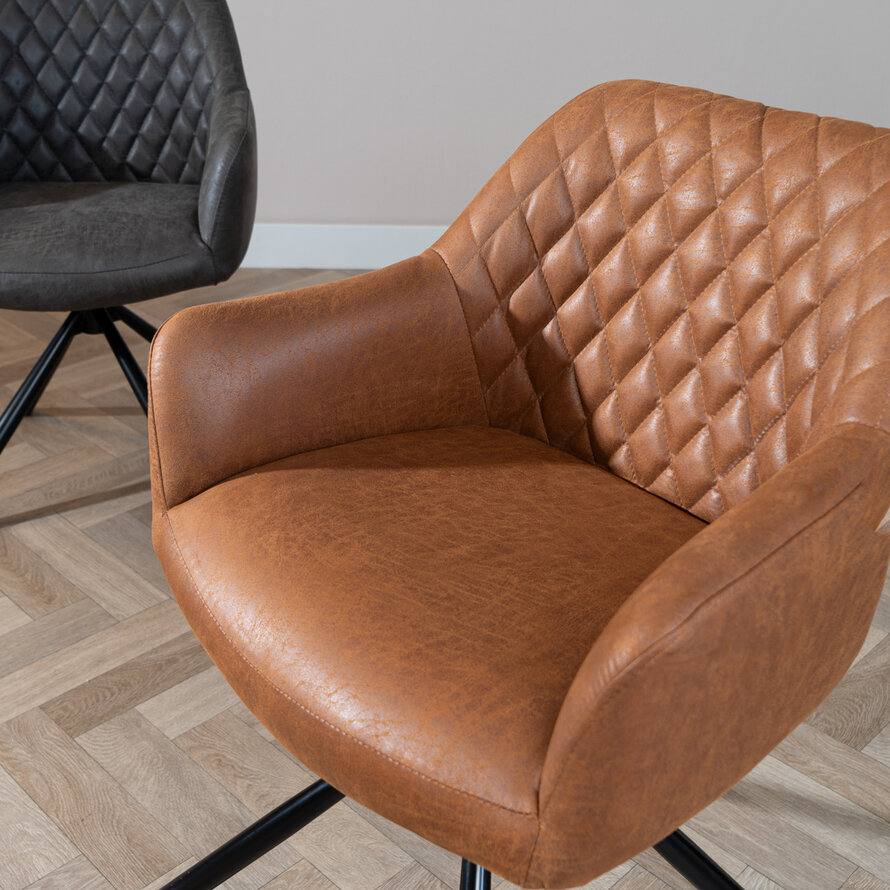 Polsterstuhl Leder Dex  180° Drehbar mit Armlehne Cognac