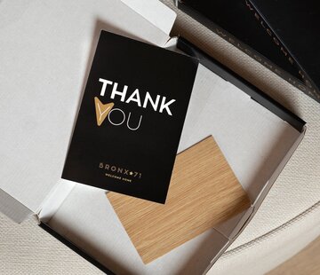 Bronx71 Melamin Muster Eiche