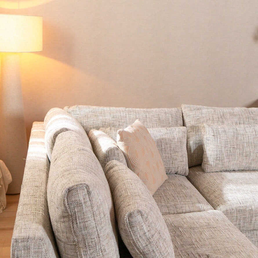 U-Sofa Kyle 6-Sitzer chenille sand grey