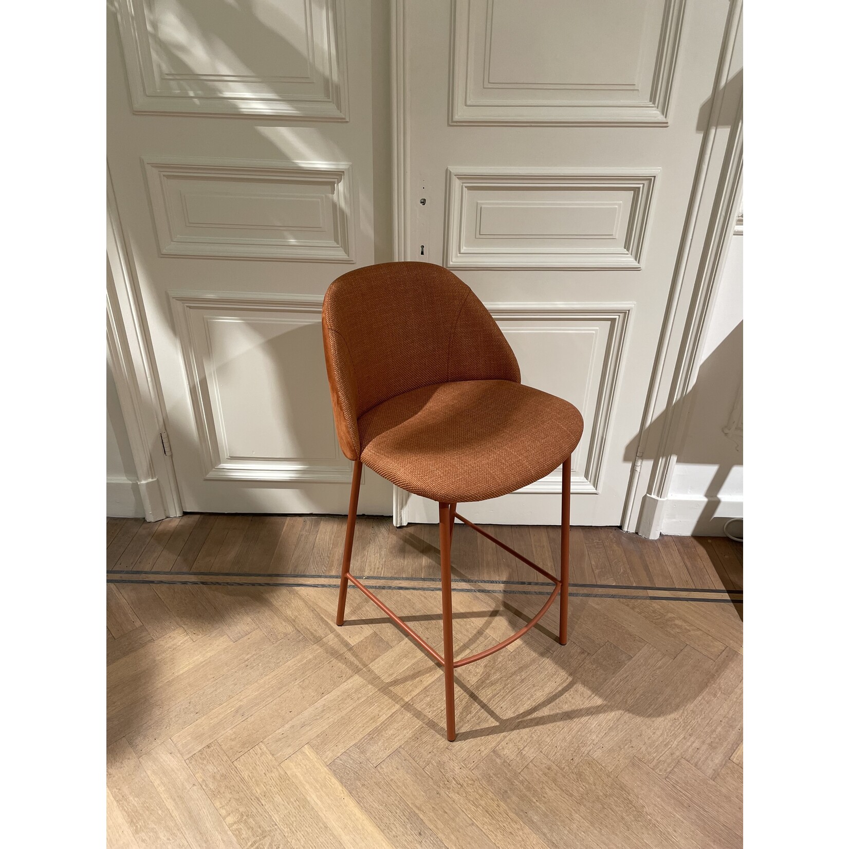 lage barkruk Charles