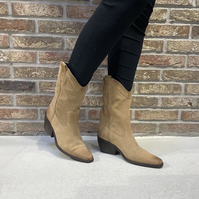 Western Boots Taupe