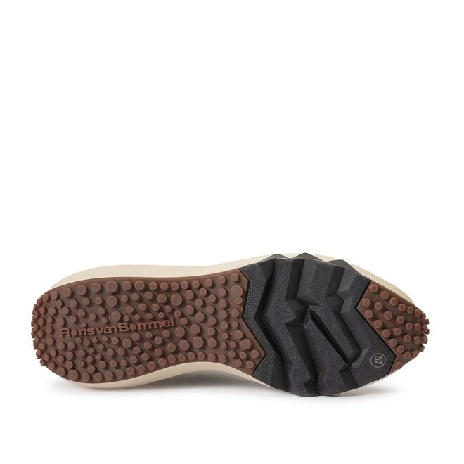 Curvi 04.01 Brons
