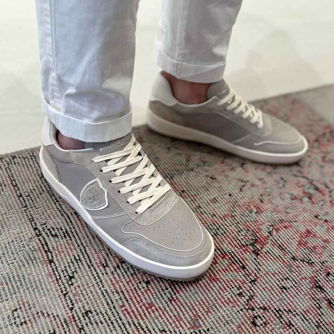 Nice Low Beige