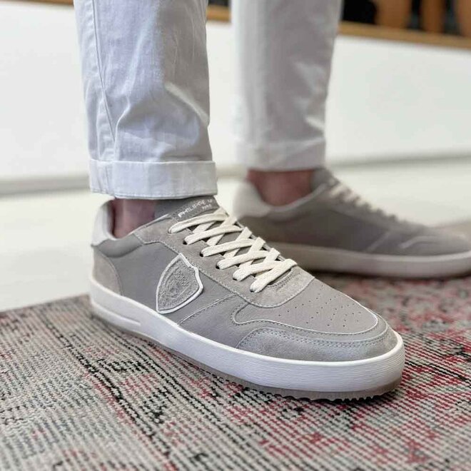 Nice Low Beige