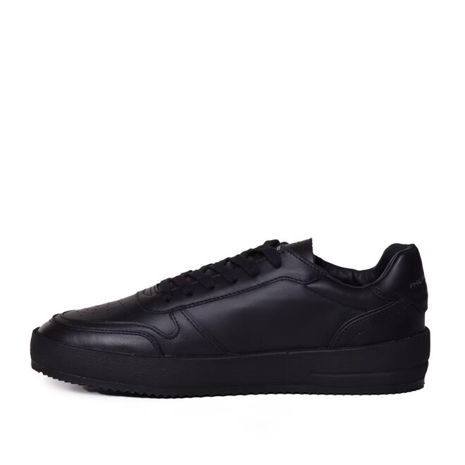 Nice Low Zwart