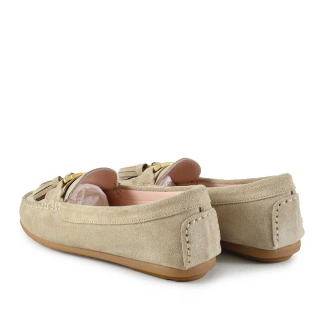 Camelia Beige