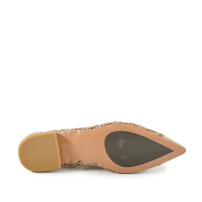 Aria Goud