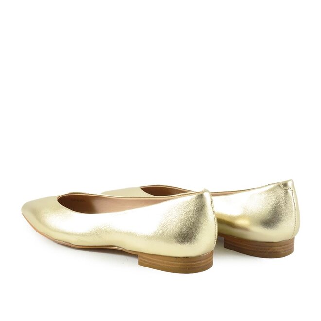 Stella Goud
