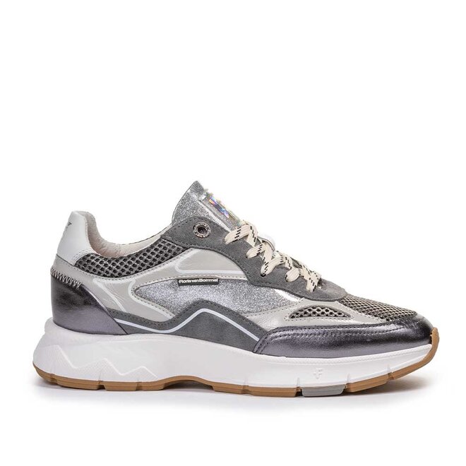 Daysi 01.11 Silver