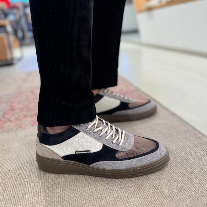 De Kupster 05.17 Grijs