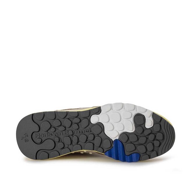 De Treener 01.52 Taupe