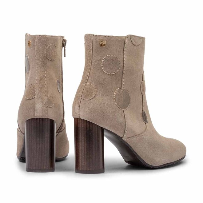 Kaci 04.00 Beige