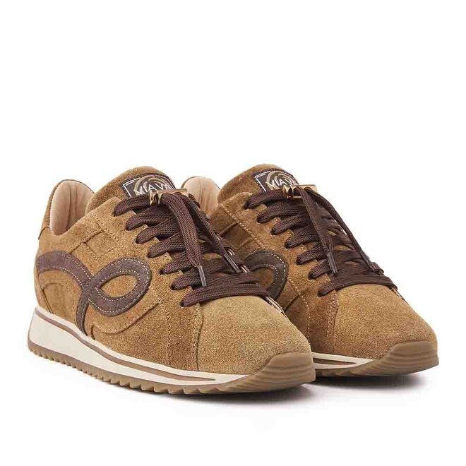 Mikki Eve Cognac