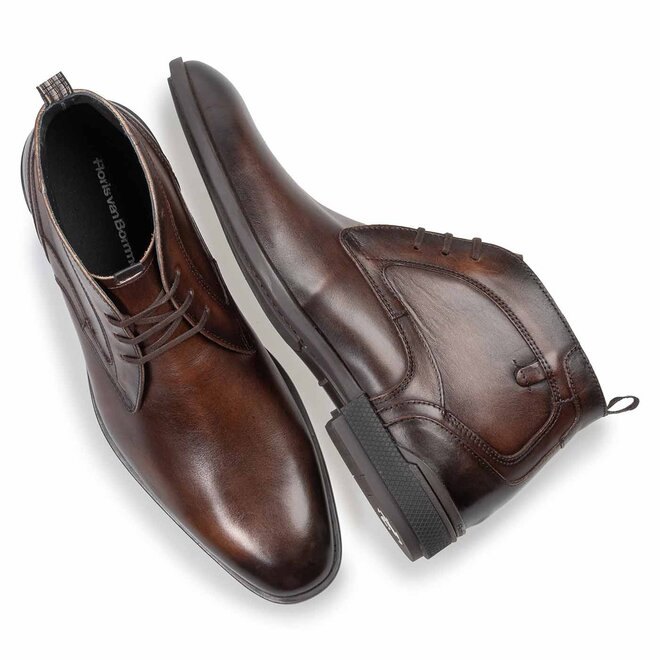 De Hakker 01.01 Bruin