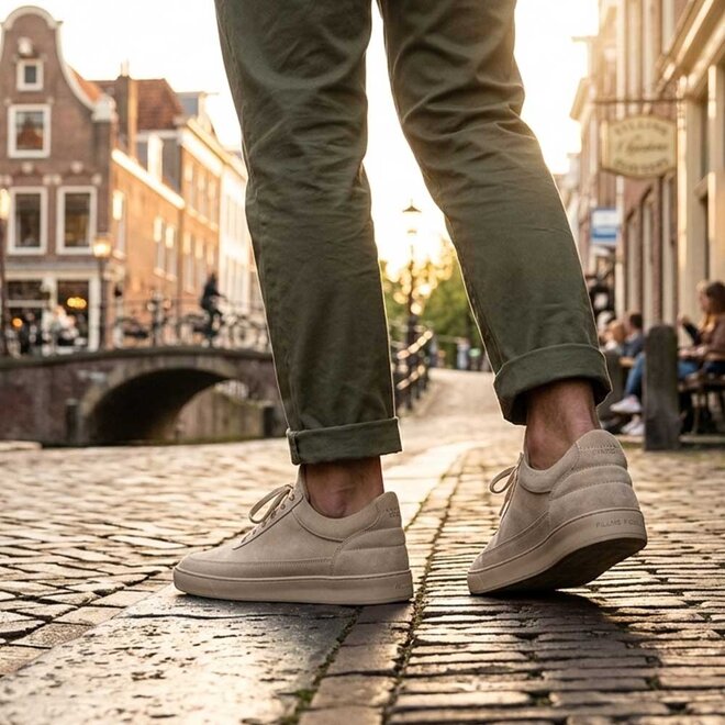 Low Top Beige