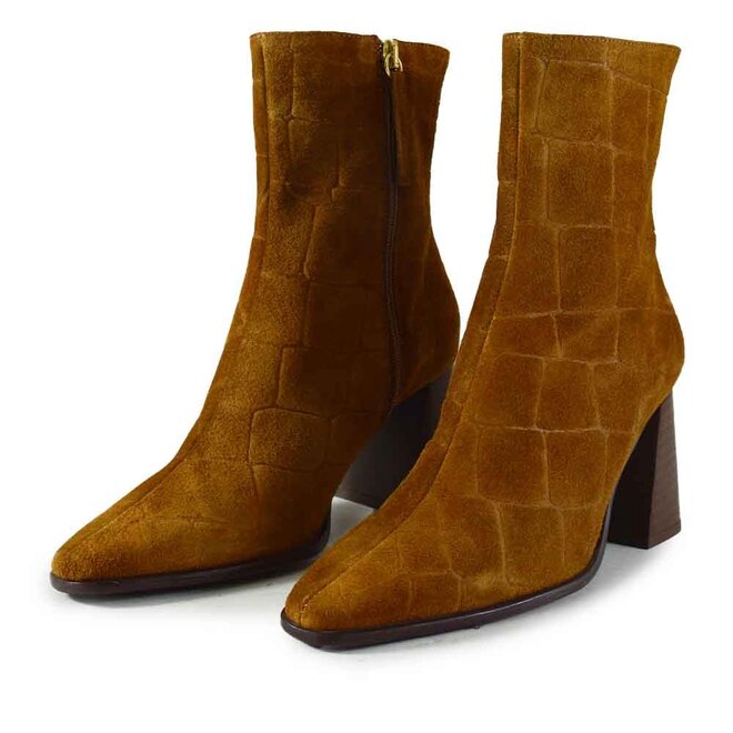 26575 Cognac