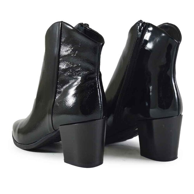 Emerald Zwart Lak
