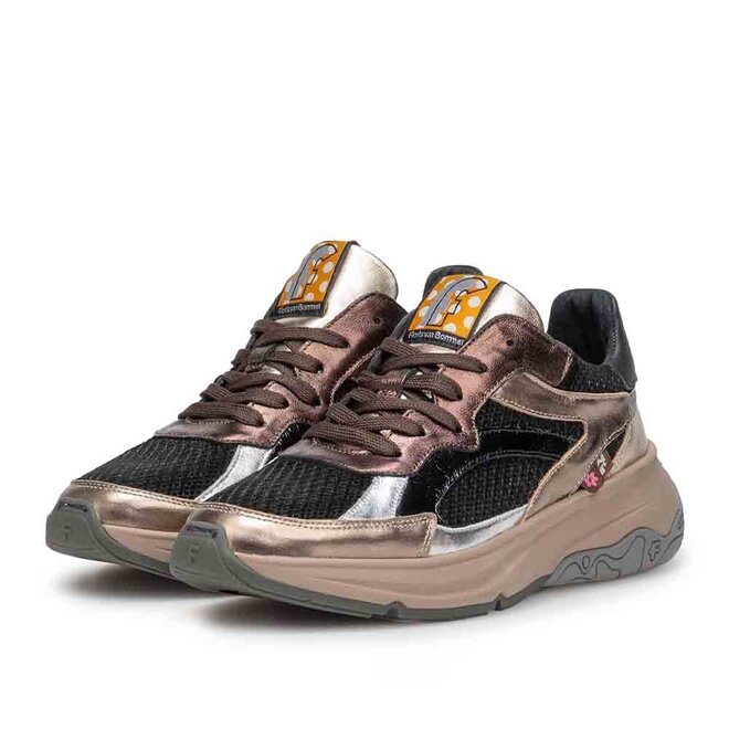 Holli 02.04 Zwart Brons