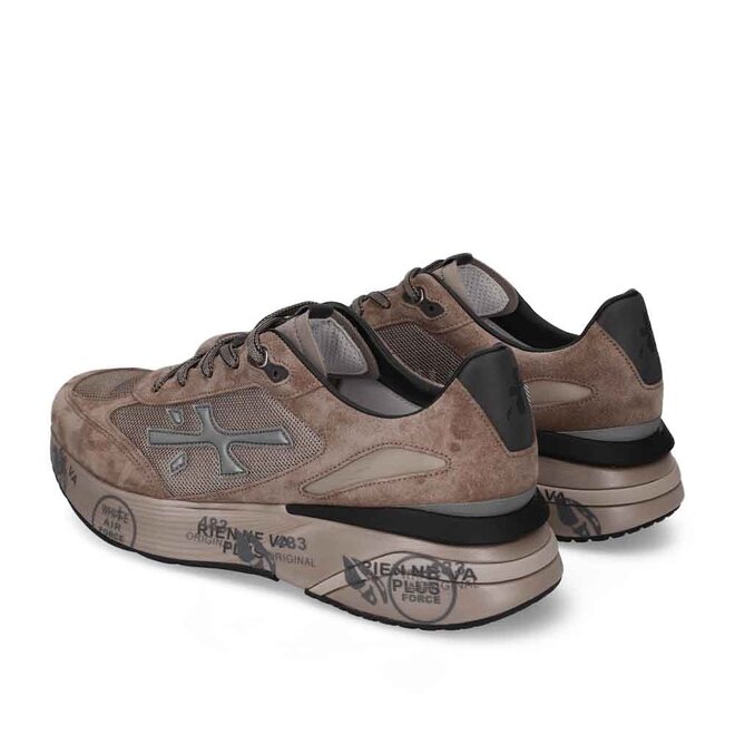 Moerun 8699 Bruin