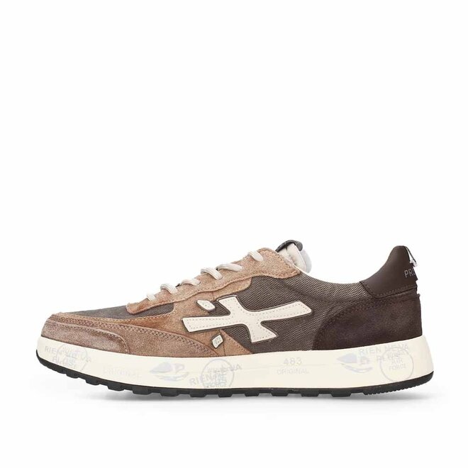 Nous 8461 Taupe