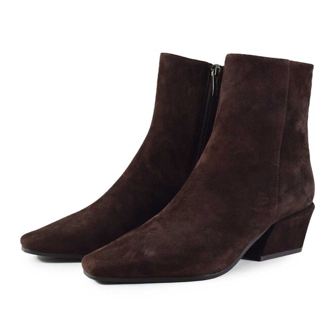 Selm Bruin Suede