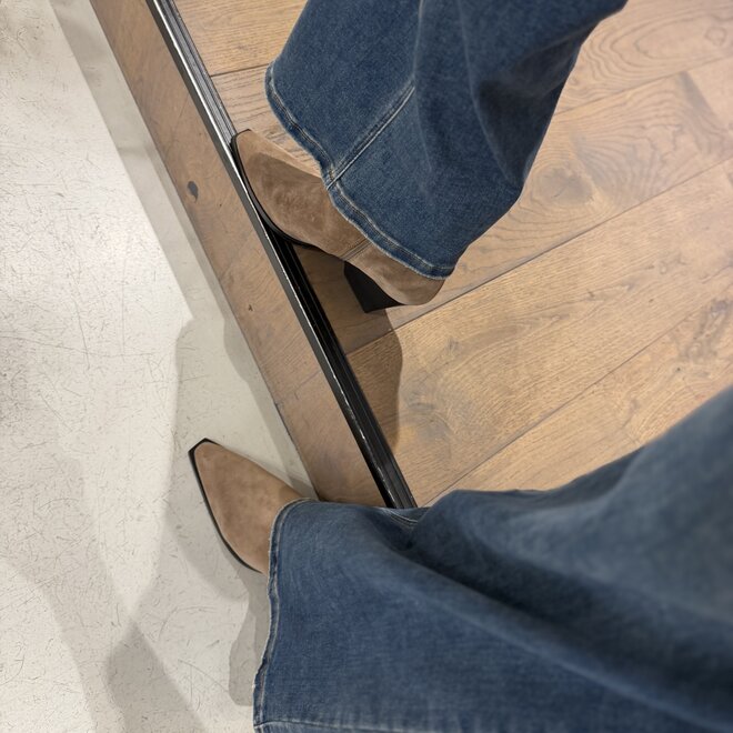 26580 Beige