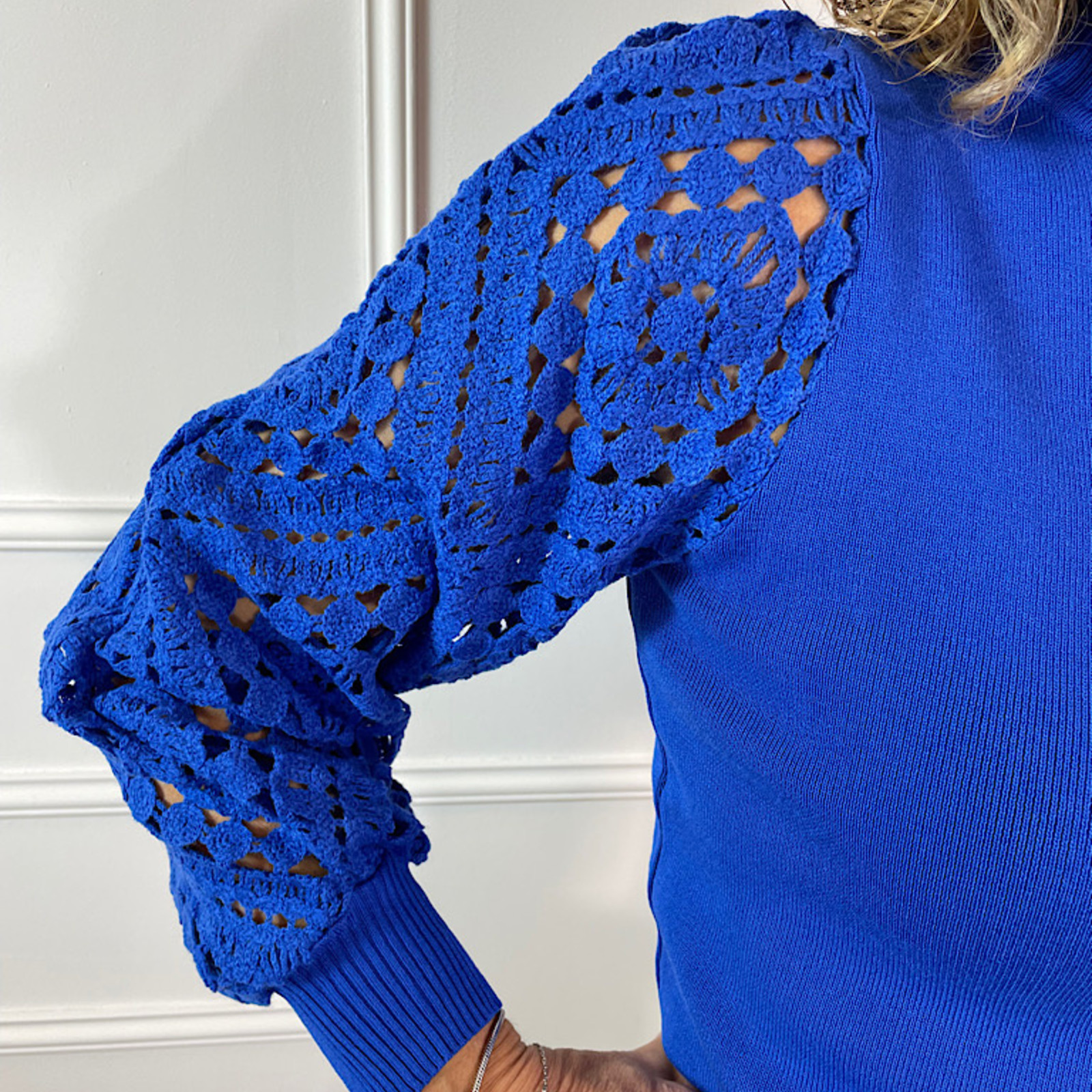 Embroided ruffle neck pullover royal blue