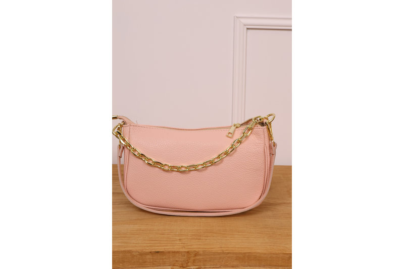 Clutch chain leer