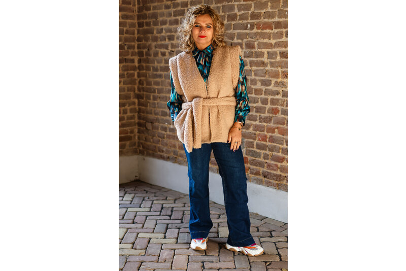 Teddy gilet waistband camel