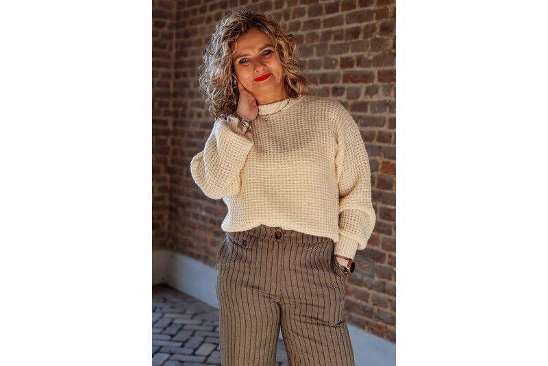 Lasina pullover beige