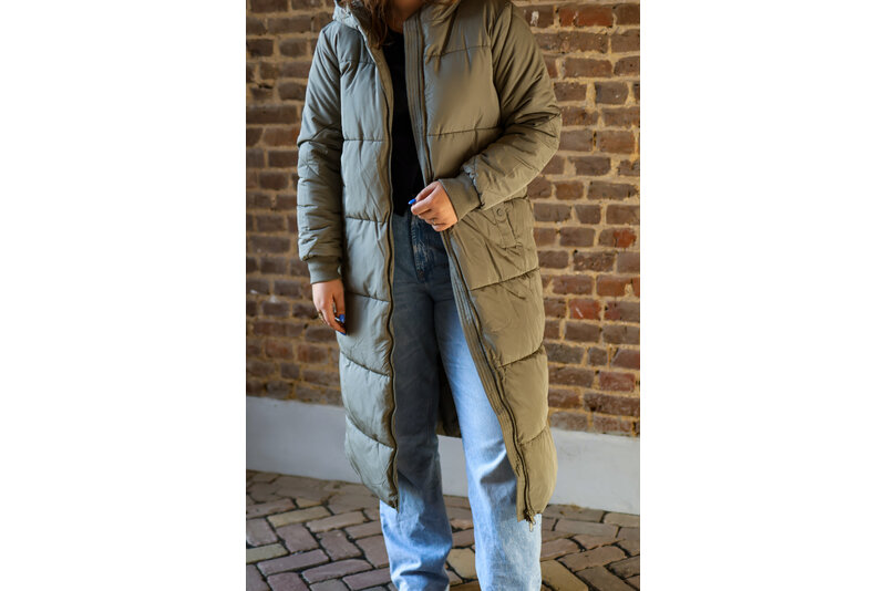 Thunder long padded jacket