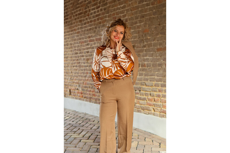 Camel leaf blouse