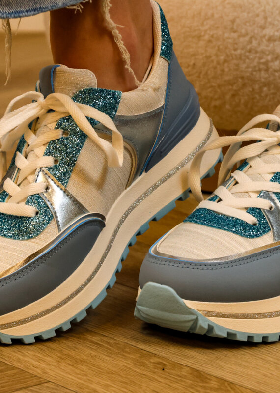 sneaker blu