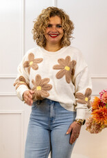 Luzabelle Camel flower knit