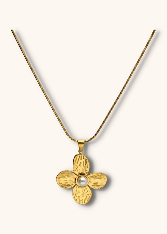 J&J Ketting met statement parelbloem