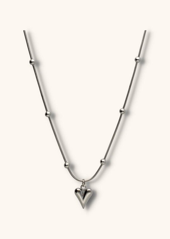 J&J Bold heart ketting zilver