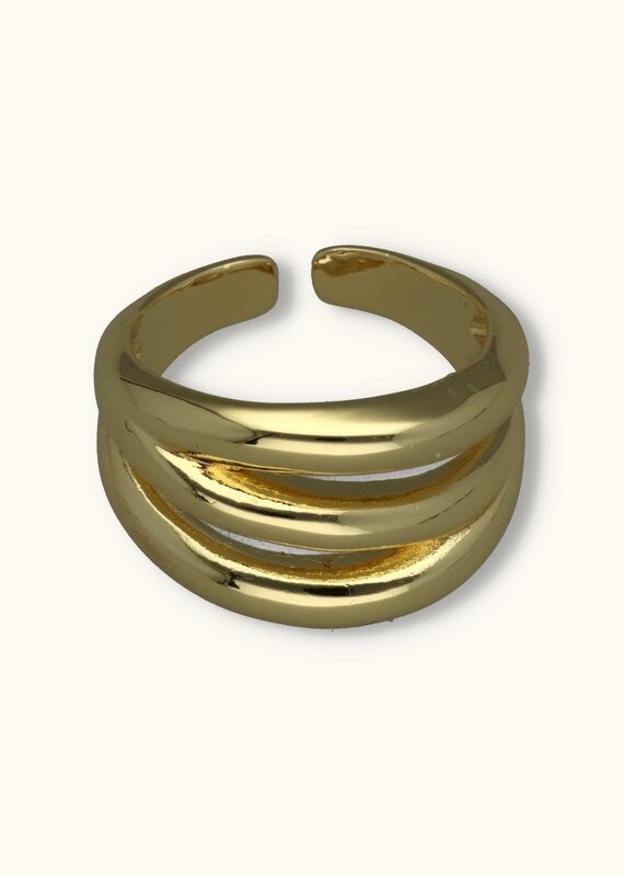 J&J Statement ring Olivia