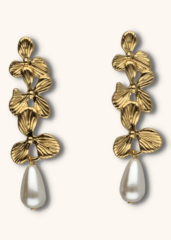 J&J Oorbel statement flower met parel