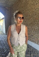 pieces Tiki waistcoat