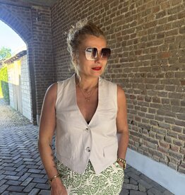 pieces Tiki waistcoat