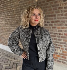 Ymica leo cocoon short jacket black