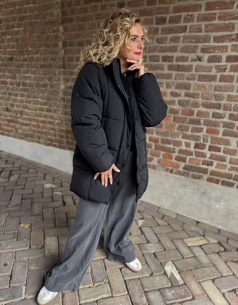 Wonder long hood puffer black