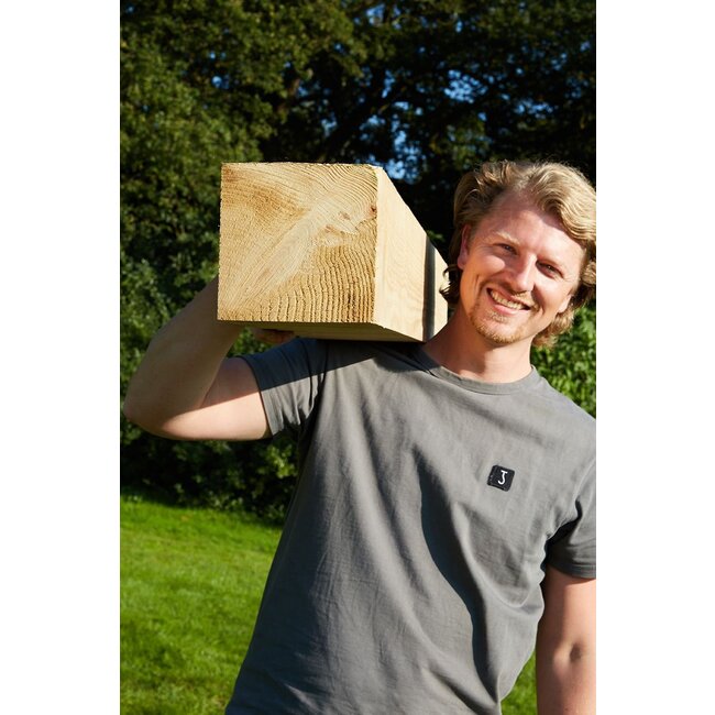 Douglas paal 15x15 cm