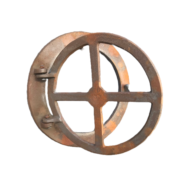 Gietijzeren raam rond 38 cm Ø  openslaand