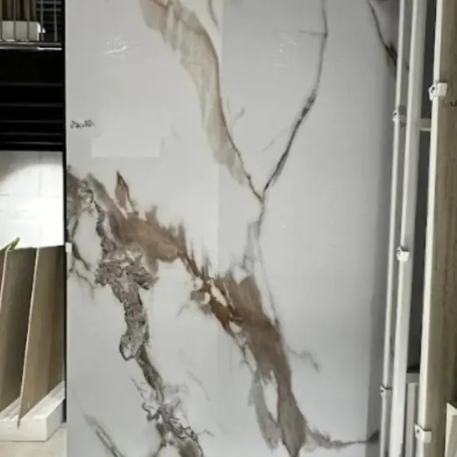 Marmer wandpaneel PVC mat wit-goud 120x280 cm